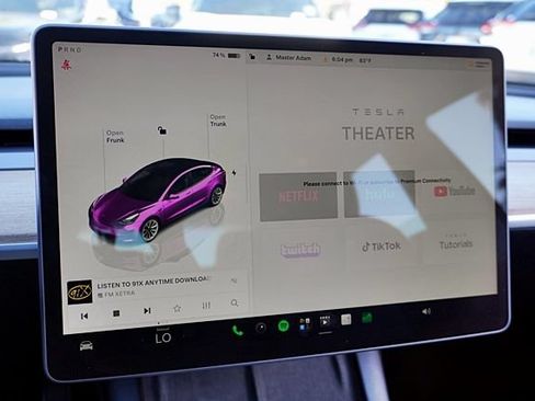 Used 2022 Tesla Model 3 Long Range AWD/4WD image 28