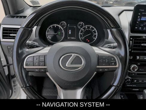 Used 2023 Lexus GX 460 Premium w/ Premium Package AWD/4WD image 9