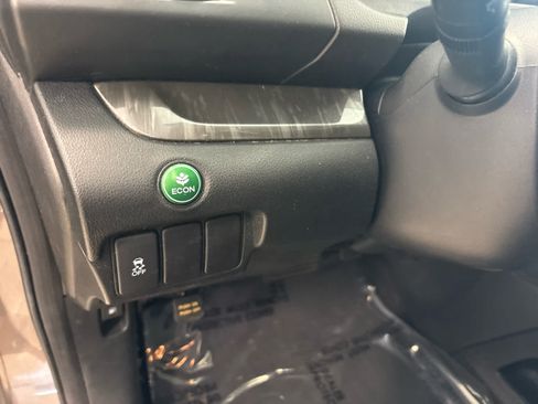 Used 2012 Honda CR-V EX-L image 23