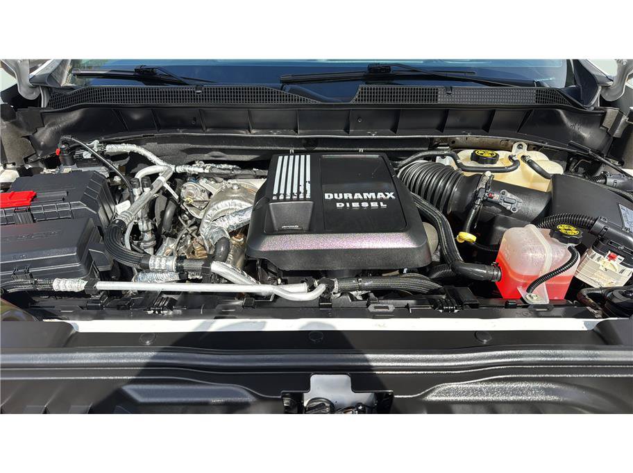 Used 2021 Chevrolet Silverado 1500 LTZ w/ LTZ Premium Package AWD/4WD image 43