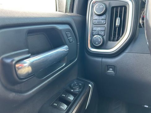 Used 2020 Chevrolet Silverado 1500 LT w/ All-Star Edition AWD/4WD image 17