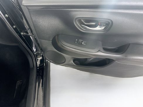 Used 2024 Honda HR-V Sport image 31