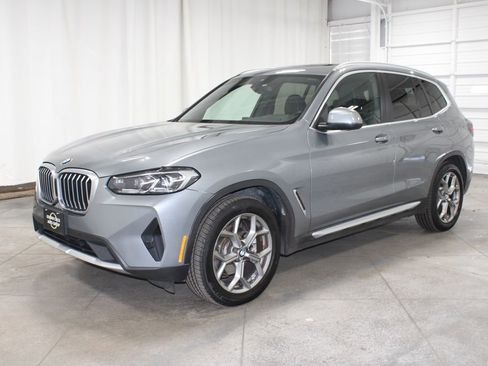 Used 2023 BMW X3 xDrive30i w/ Convenience Package image 3