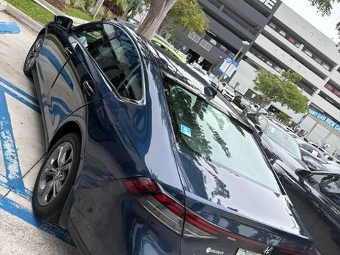 Used 2024 Honda Accord EX image 4