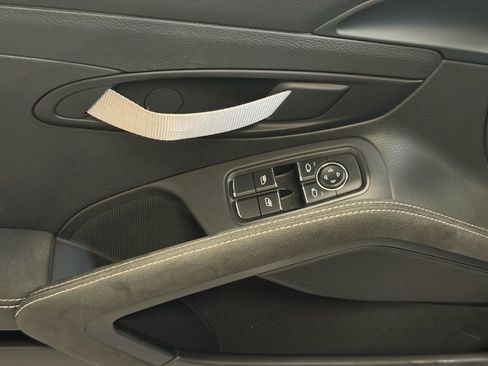 Used 2021 Porsche 718 Cayman GT4 image 16