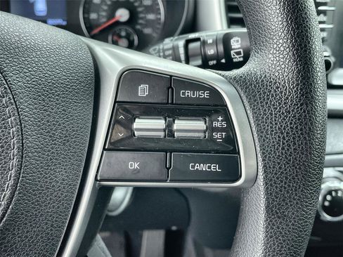 Used 2020 Kia Sorento LX image 15