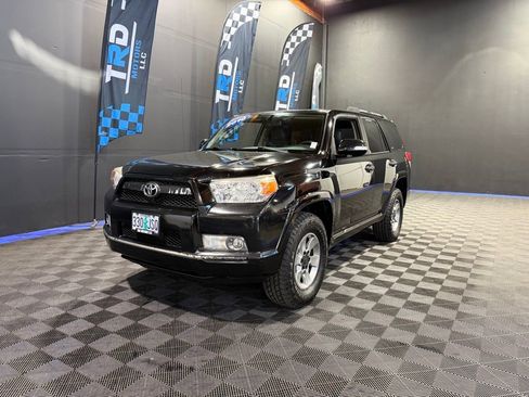 Used 2010 Toyota 4Runner Trail AWD/4WD image 1