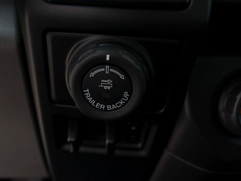 Used 2020 Ford F150 XL image 30