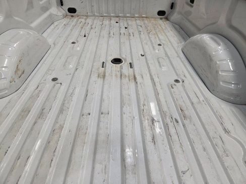 Used 2024 Ford F350 Lariat w/ Lariat Ultimate Package AWD/4WD image 32