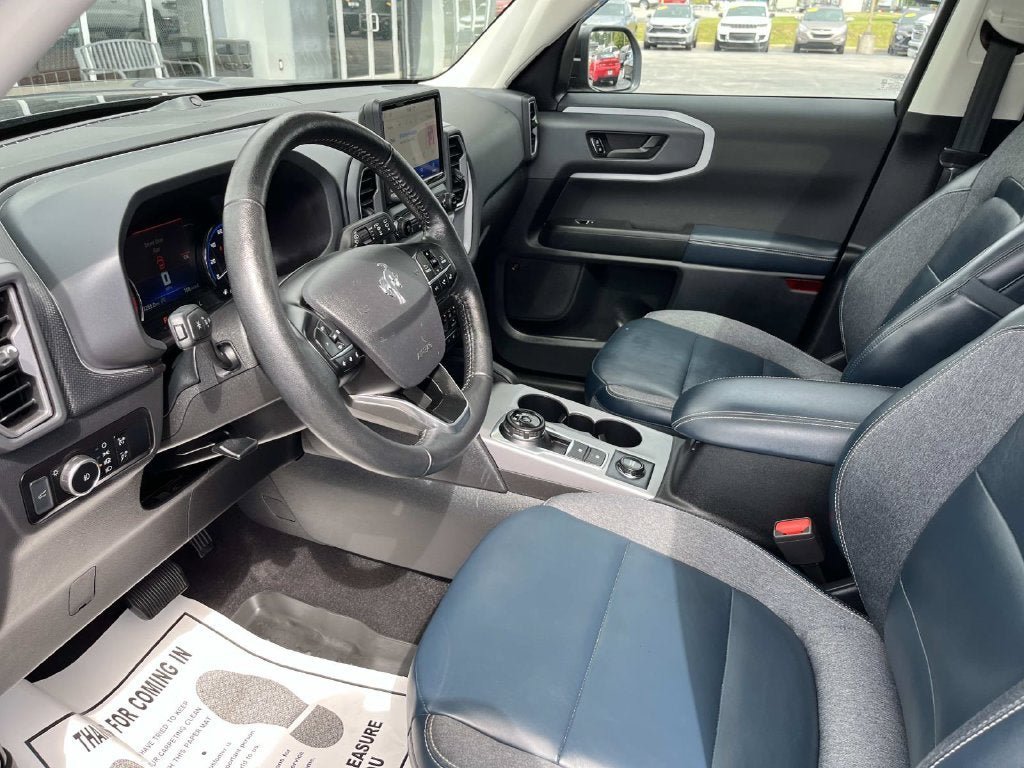 Used 2022 Ford Bronco Sport Outer Banks w/ Tech Package AWD/4WD image 25