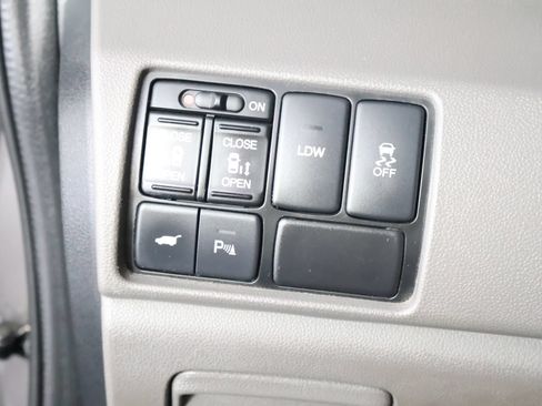 Used 2016 Honda Odyssey Touring image 36