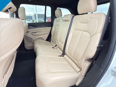 Certified 2025 Jeep Grand Cherokee Limited w/ Trailer Tow Package image 32