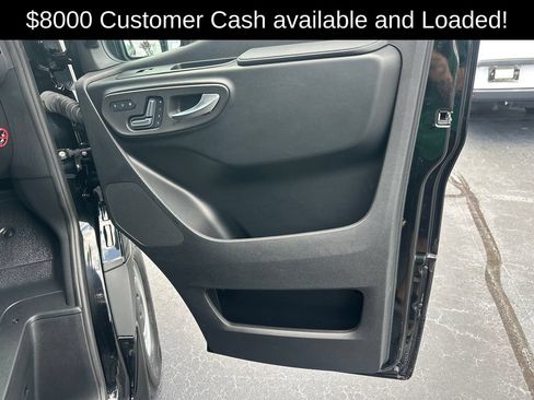 Used 2025 Mercedes-Benz Sprinter 2500 image 15
