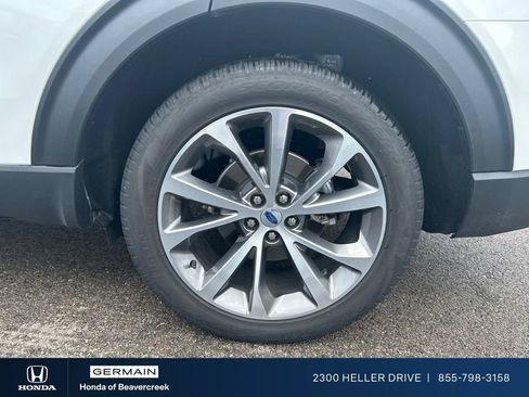 Used 2025 Ford Explorer Platinum w/ Ultimate Package AWD/4WD image 31