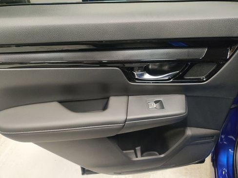 Used 2025 Honda CR-V EX-L image 28