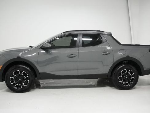 Used 2022 Hyundai Santa Cruz SEL Premium image 7