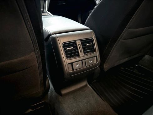 Used 2021 Honda Accord EX image 34