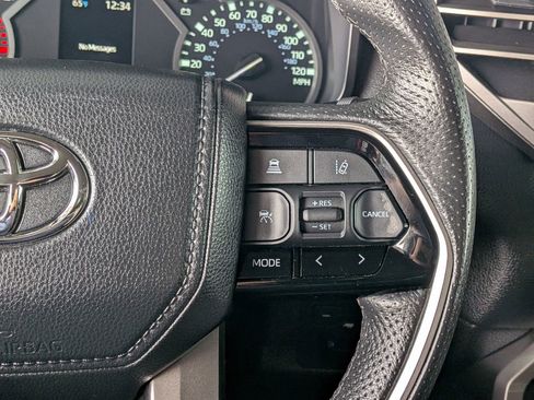 Used 2023 Toyota Tundra Limited image 16