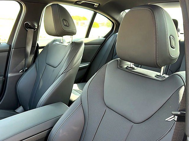 New 2026 BMW 330i Sedan w/ M Sport Package RWD image 41