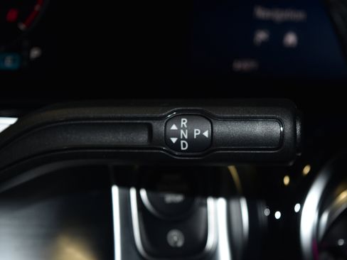 New 2026 Mercedes-Benz GLB 250 4MATIC image 16