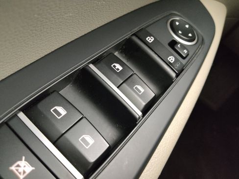 Used 2021 Kia Forte LXS FWD image 27