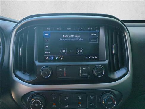 Used 2021 Chevrolet Colorado LT w/ Safety Package image 14