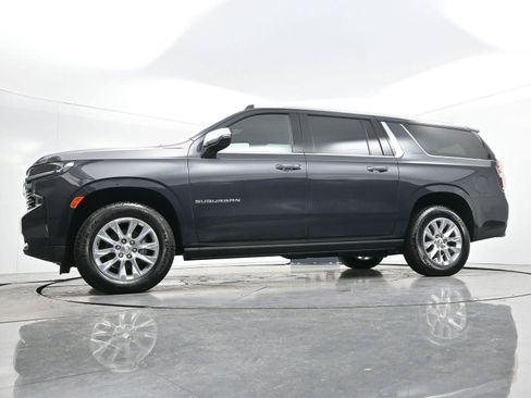 Used 2024 Chevrolet Suburban Premier AWD/4WD image 46