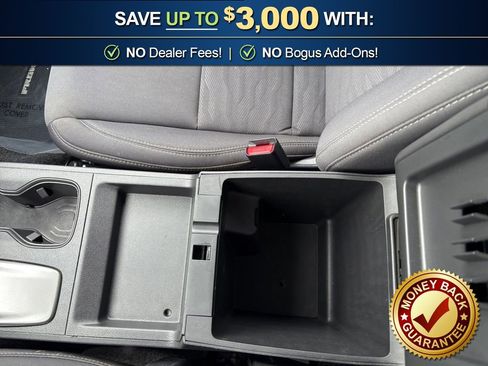 Used 2024 Nissan Frontier SV image 28