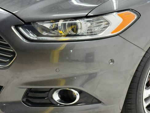 Used 2016 Ford Fusion Energi Titanium w/ Driver Assist Package FWD image 4