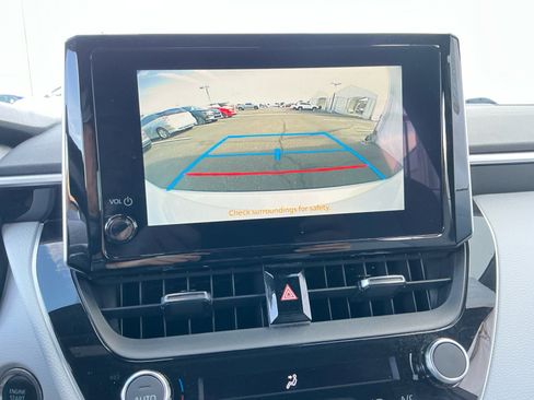 Certified 2024 Toyota Corolla SE image 29