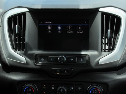 Used 2022 GMC Terrain SLE w/ Driver Convenience Package FWD image 15