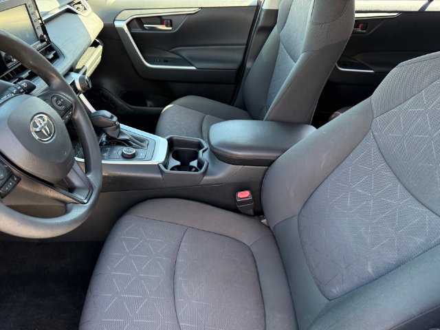 Used 2021 Toyota RAV4 XLE w/ Convenience Package AWD/4WD image 10