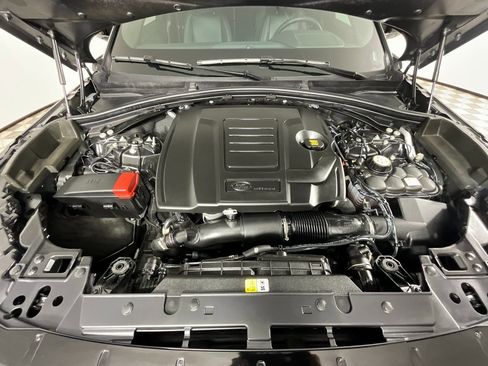 Used 2025 Land Rover Range Rover Velar Dynamic SE image 28