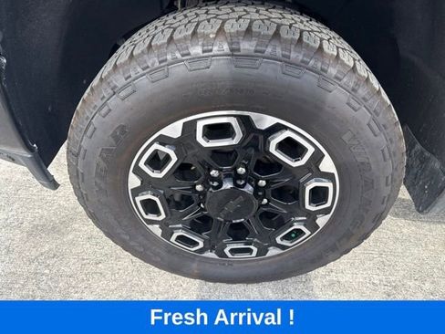 Used 2020 Chevrolet Silverado 2500 LTZ w/ Technology Package AWD/4WD image 17