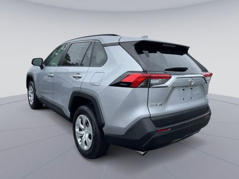 Used 2019 Toyota RAV4 LE w/ All Weather Liner Package AWD/4WD image 7