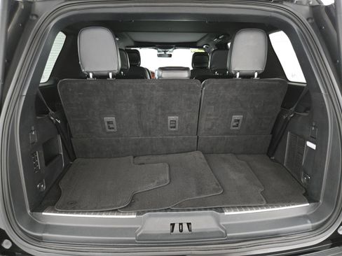 Used 2024 Lincoln Navigator Premiere image 15