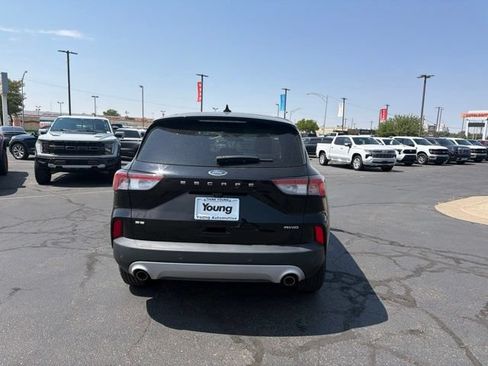 Used 2022 Ford Escape SE AWD/4WD image 9