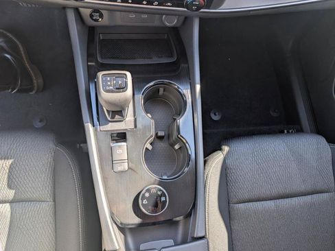 New 2026 Nissan Rogue SV AWD/4WD image 32