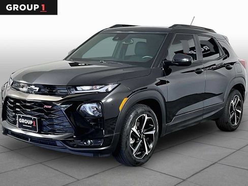 Used 2022 Chevrolet TrailBlazer RS w/ Convenience Package FWD image 1