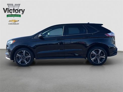 Used 2022 Ford Edge ST image 3