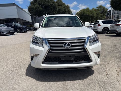 Used 2016 Lexus GX 460 w/ Premium Package AWD/4WD image 8
