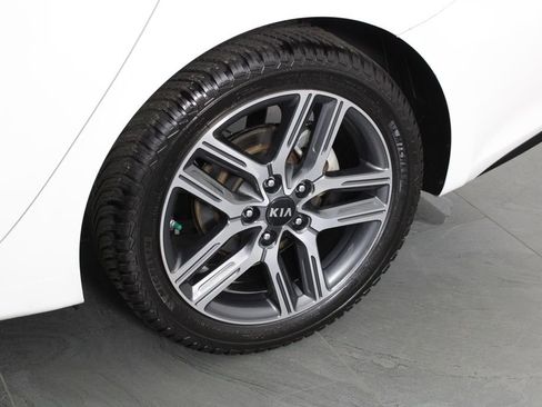 Used 2019 Kia Forte S w/ S Premium Package image 12