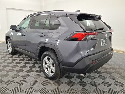 Certified 2020 Toyota RAV4 XLE w/ Convenience Package AWD/4WD image 13