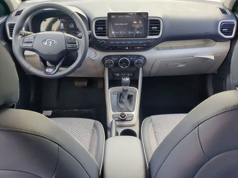 New 2026 Hyundai Venue SEL FWD image 16