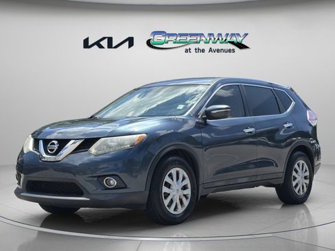 Used 2014 Nissan Rogue S FWD image 3