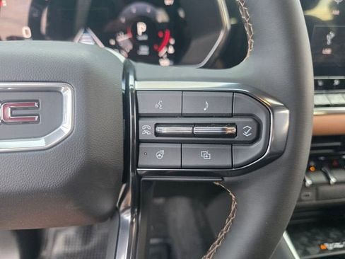 New 2026 GMC Canyon AT4 w/ AT4 Premium Package AWD/4WD image 24