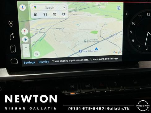 Used 2023 GMC Sierra 1500 SLT AWD/4WD image 10