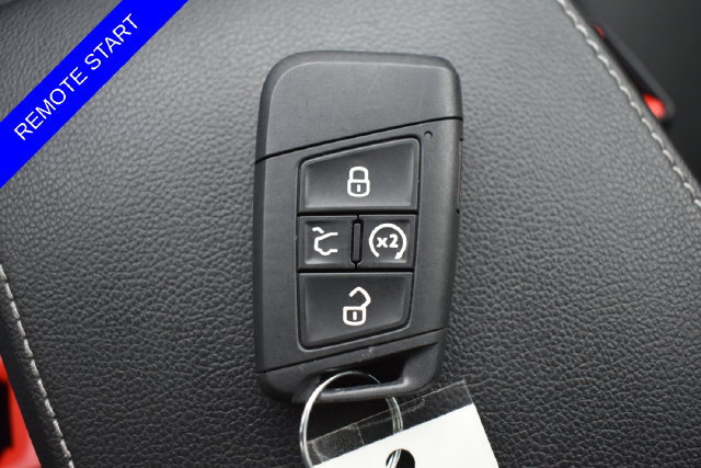 Used 2024 Volkswagen Tiguan SE R-Line AWD/4WD image 6