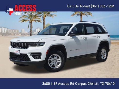 Used 2023 Jeep Grand Cherokee Laredo RWD image 1