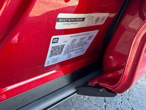 New 2026 Chevrolet Traverse LT image 18